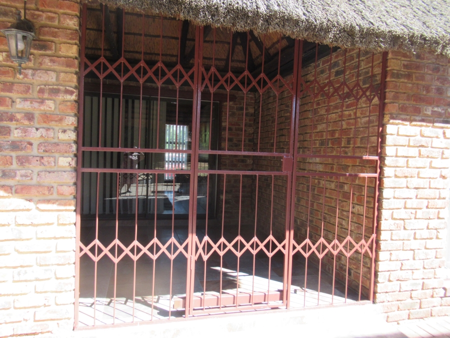 4 Bedroom Property for Sale in Riebeeckstad Free State